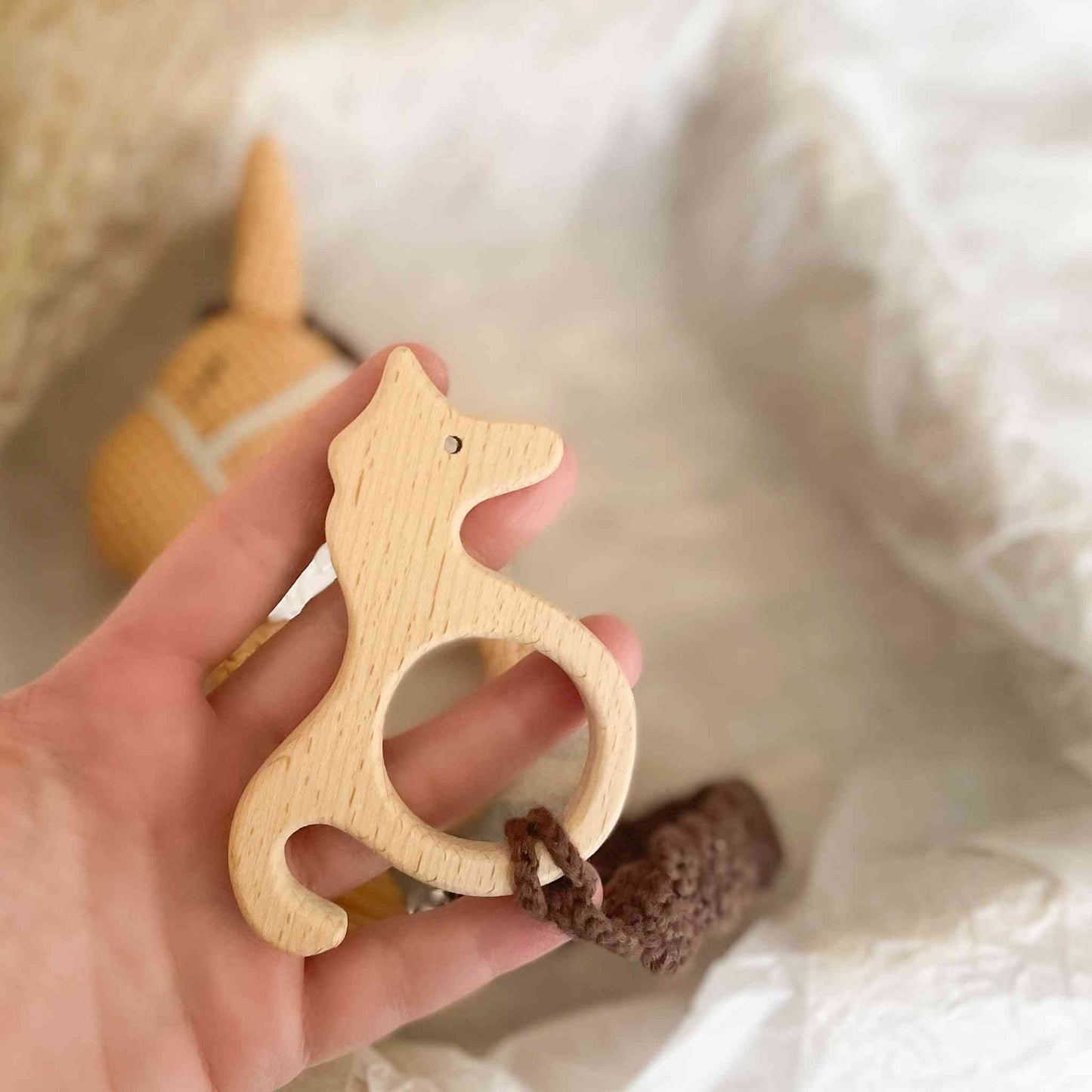 massaggiagengive in legno di faggio a forma di cavallo