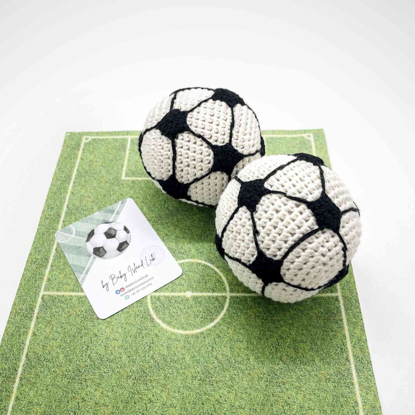 palla da calcio amigurumi uncinetto sonaglio con campanello neonato idea regalo calcio neonato