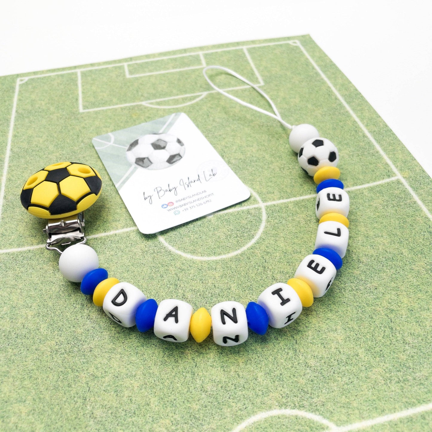 Catenina ciuccio chievo giallo blu con pallone da calcio e personalizzata con nome
