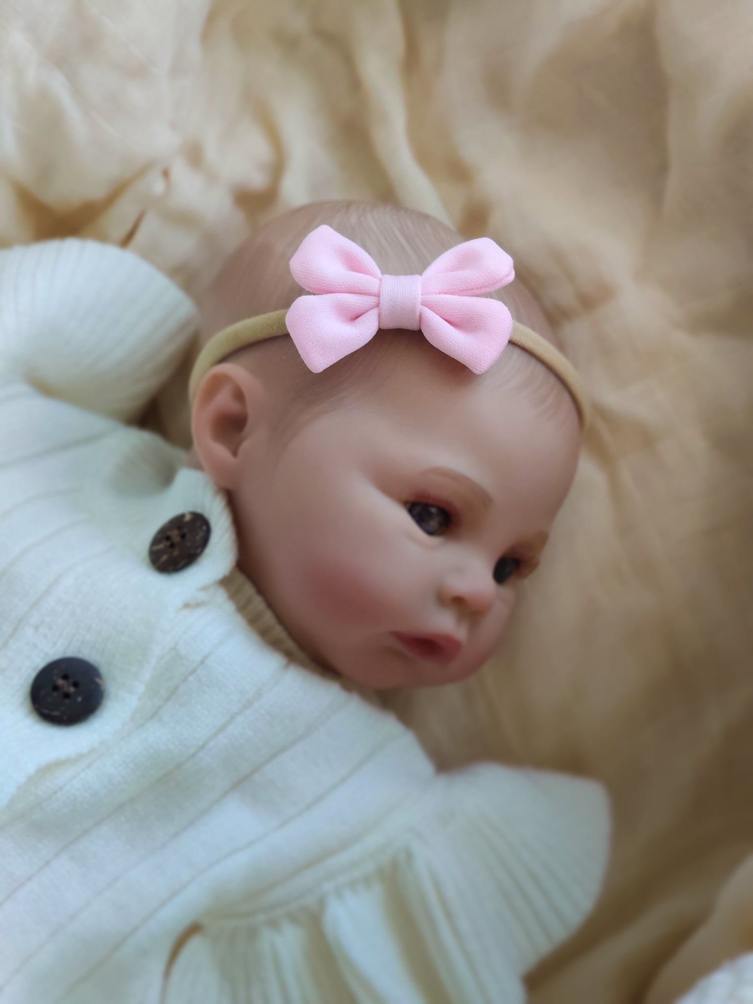 neonata con fascia con fiocco rosa a forma di farfalla, estendibile fino a 3 anni con fascia fine in nylon color sabbia