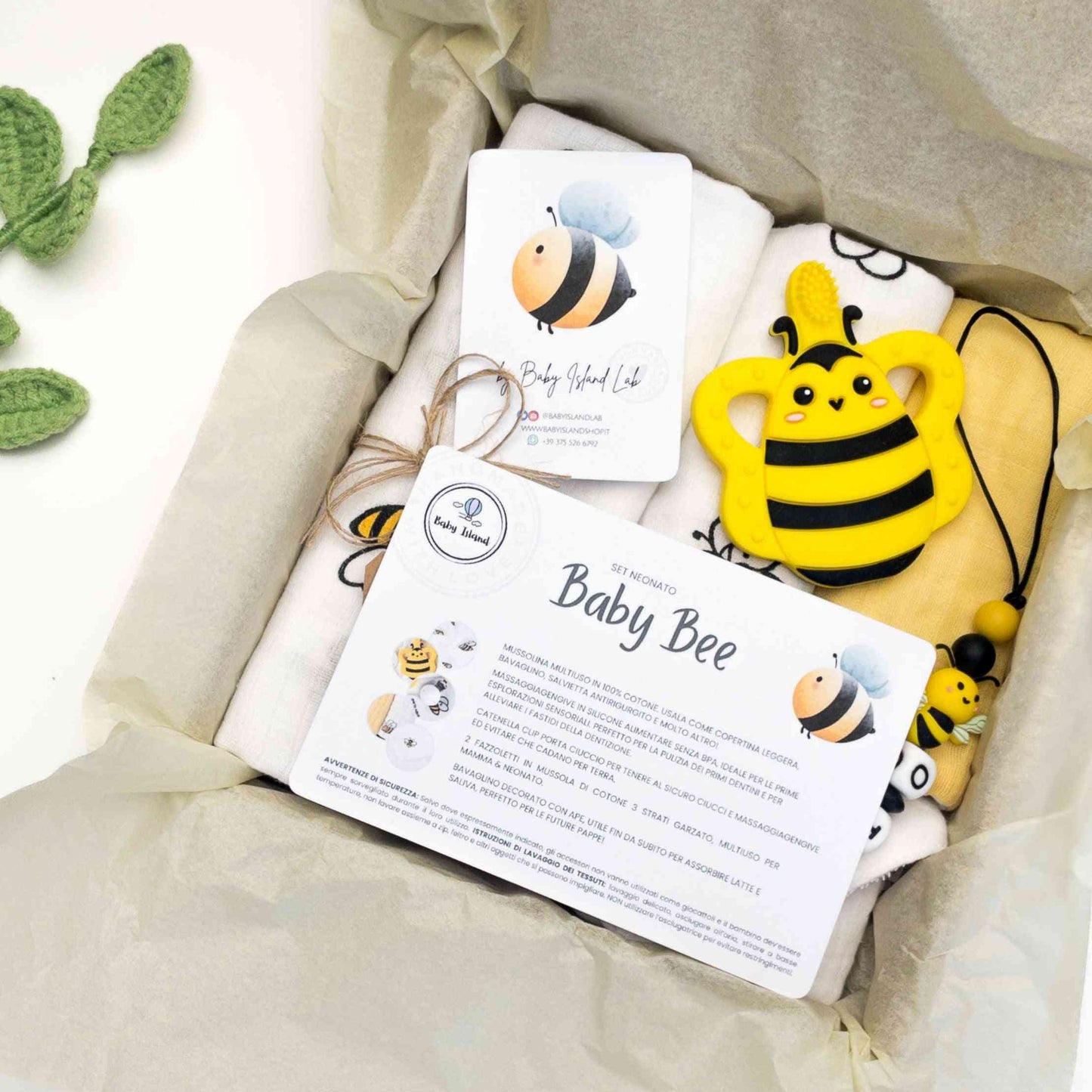 confezione regalo per set neonato api con accessori massaggiagengive e catenella ciuccio ape