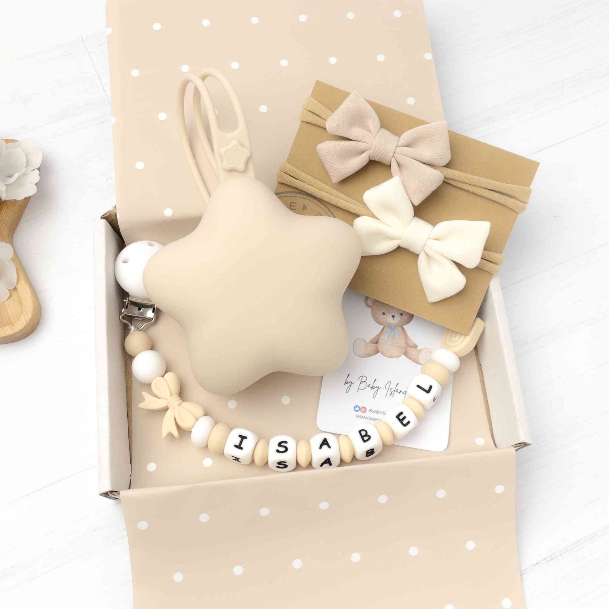 Set regalo personalizzato neonata con catenella ciuccio silicone, custodia stella e fasce in bianco-beige