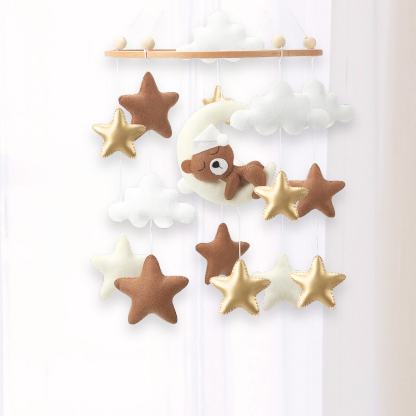 Giostrina culla neonato orso fatta a mano con nuvole, stelle e decorazioni in feltro beige, marrone e bianco, perfetta per neonati e camerette neutre, genere neutro unisex
