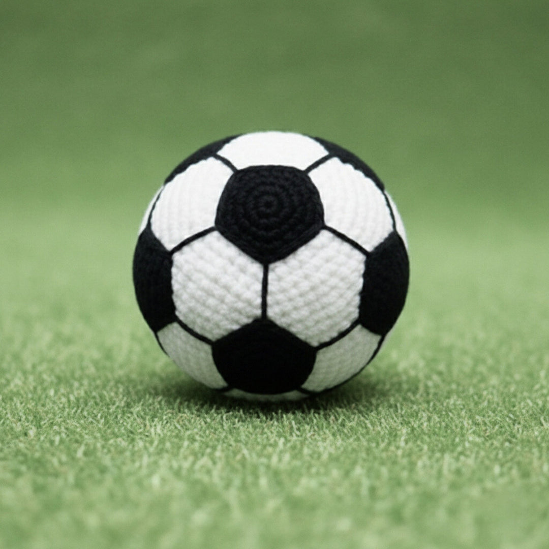 Toymis Pallone Positivo TOYMIS Bambola Rugby All'Uncinetto - Un