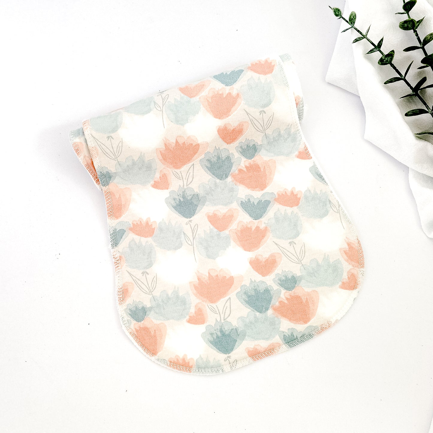 Salviette ruttino neonato in cotone con stampa di fiori e limoni, morbide e assorbenti, perfette per igiene e comfort, SKU: 12345