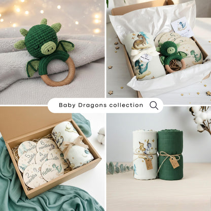Mussola neonato Baby Dragons in cotone bambù con draghetto verde all'uncinetto, ideale come coperta avvolgente e regalo nascita unisex.